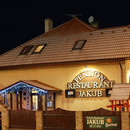 Penzion Restaurant Jakub Попрад Екстер'єр фото