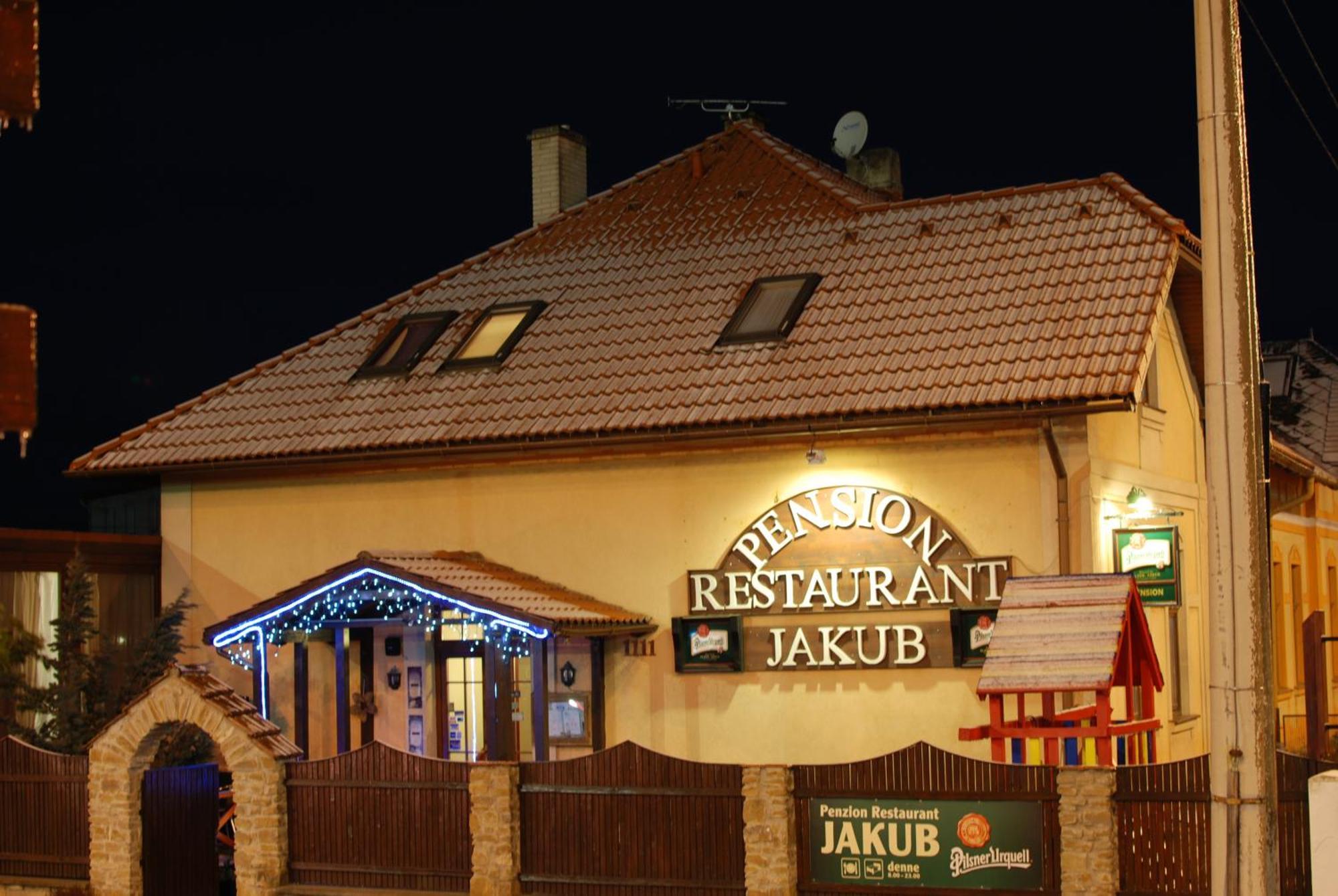 Penzion Restaurant Jakub Попрад Екстер'єр фото